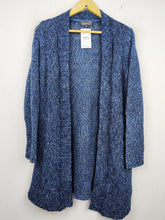 Buy online pre-used pre-loved 100% authentic & Original branded Marks & Spencer (LS-7679) available in Pakistan. Top international brands avilable.